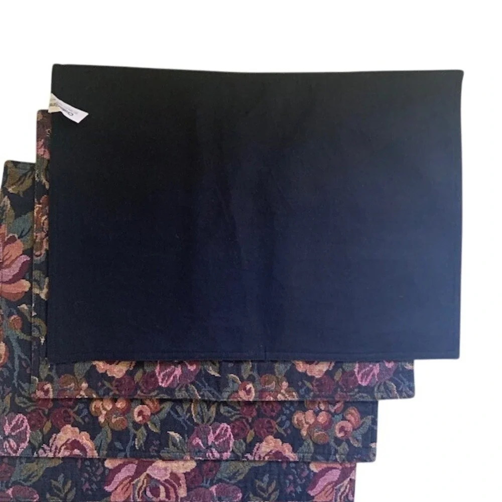 Crate & Barrel Floral Tapestry Placemats Set of 4 Vintage Style Grandmillennial